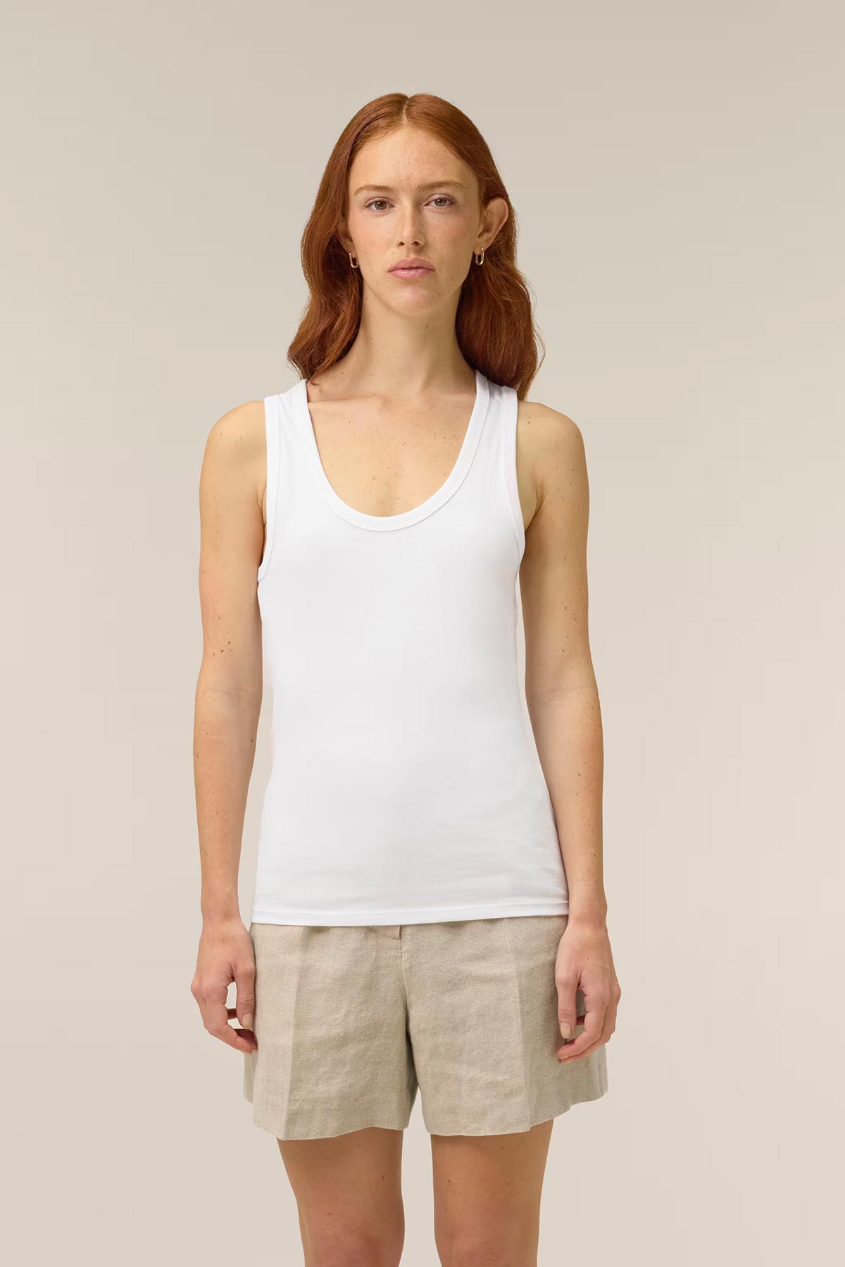 Mia Strada London Ava Organic Fitted Tank Top In White