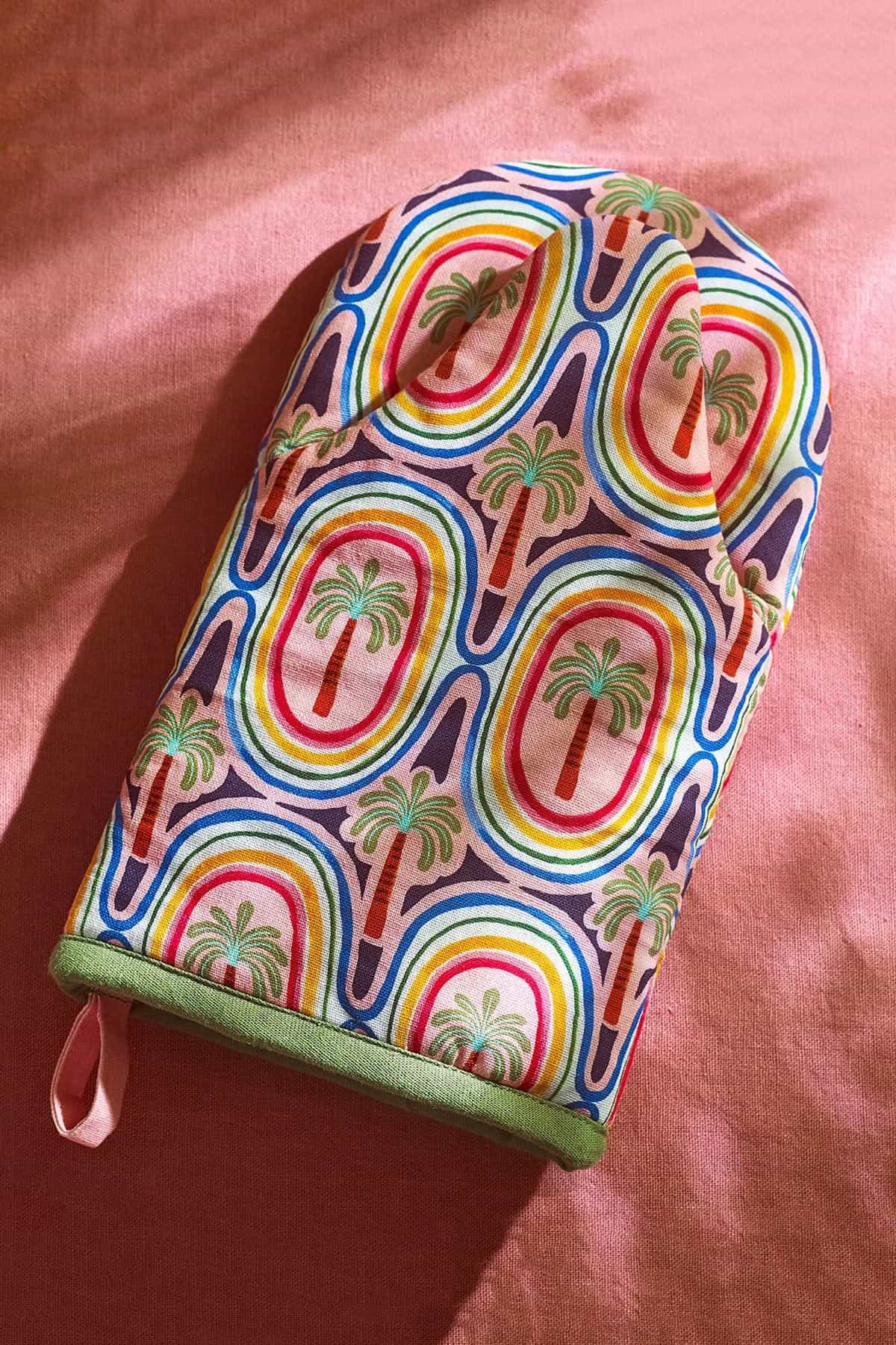 Eleanor Bowmer Electric Coast Palm Tree Oven Glove