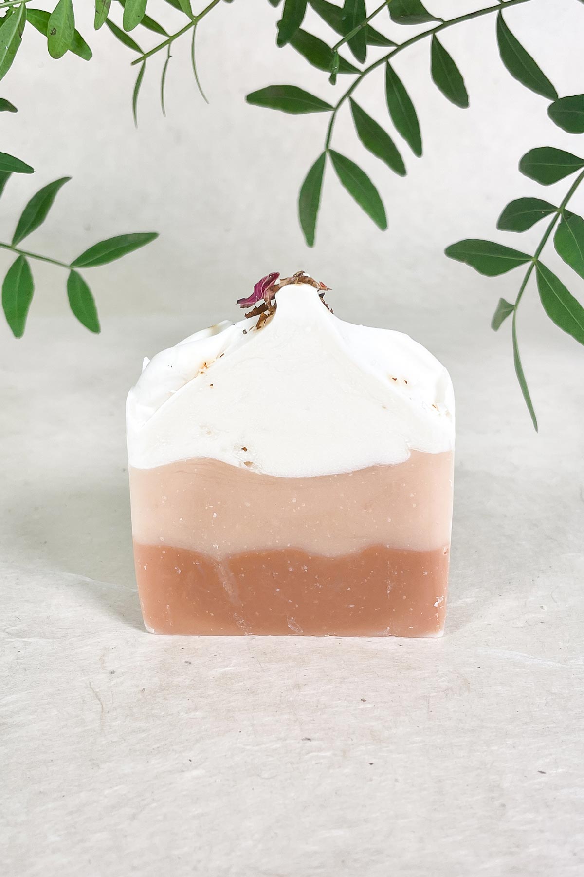 Auraque Handcrafted Rose Geranium Patchouli Kaolin Clay Soap Bar