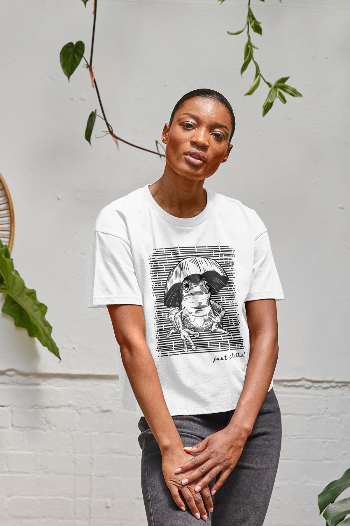 Mia Strada London Just Chillin Cropped Top
