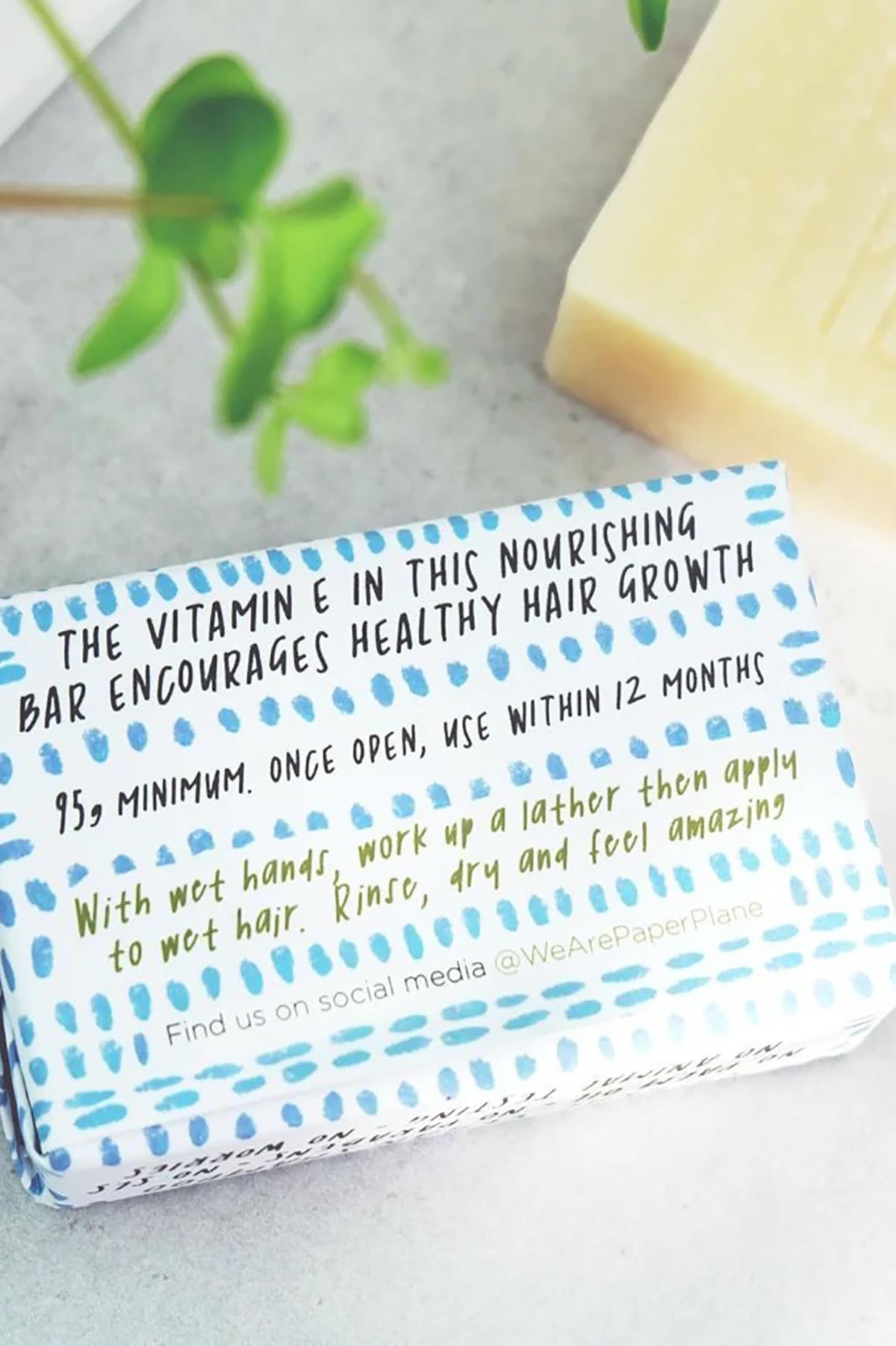 Paper Plane Lavender And Tea Tree 100% Natural Vegan Plastic-Free Solid Shampoo