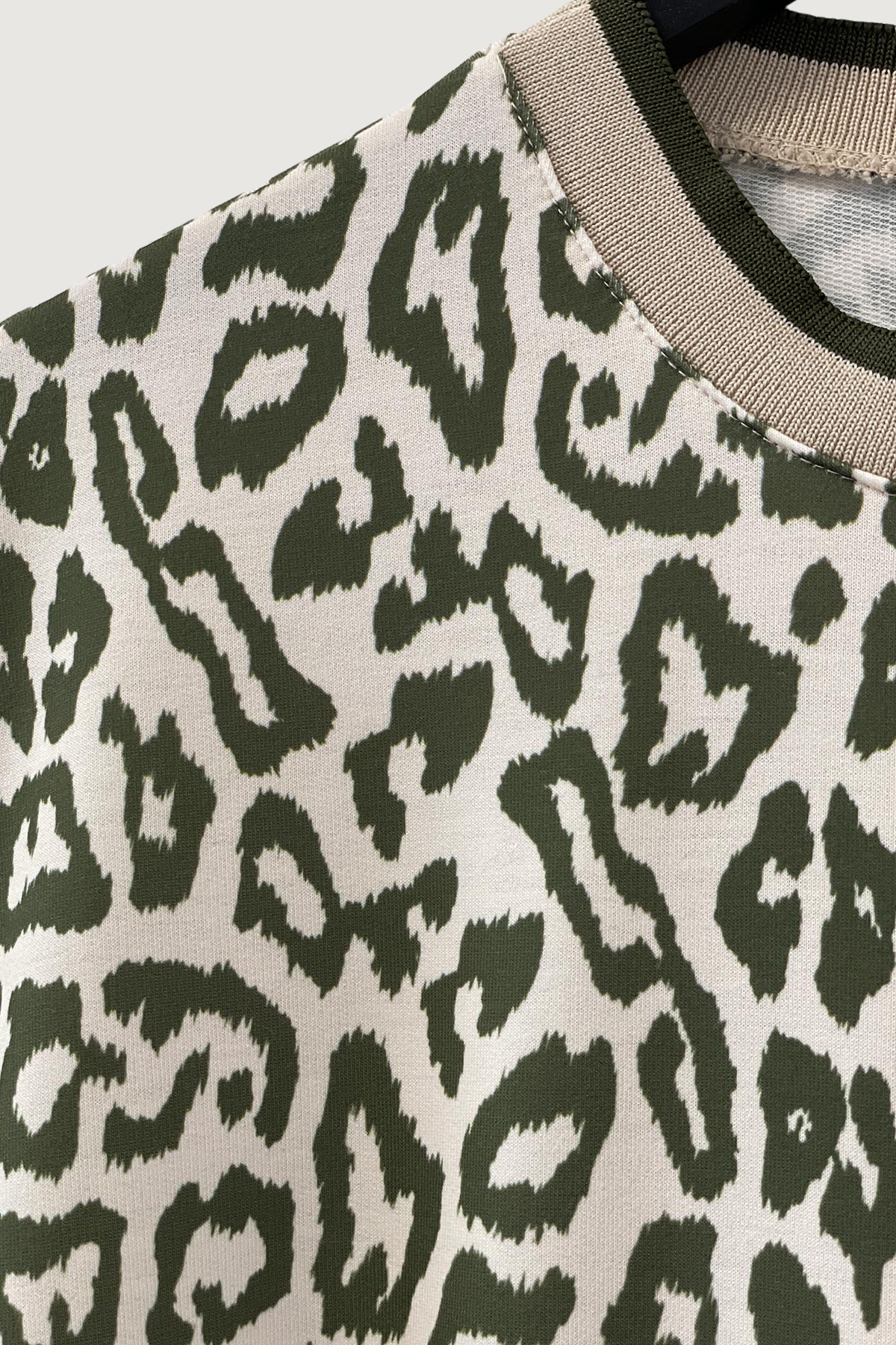 Mia Strada Leopard Print Sweatshirt in Khaki Green