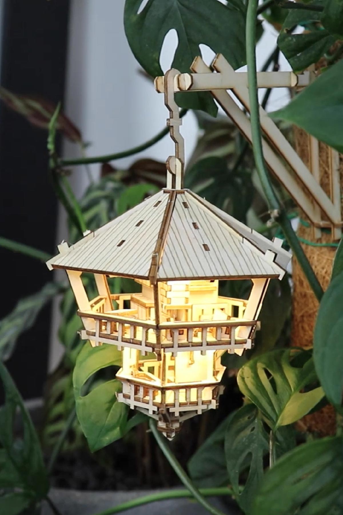 Tiny Treehouses Treetop Hideaway 3D Wooden Puzzle