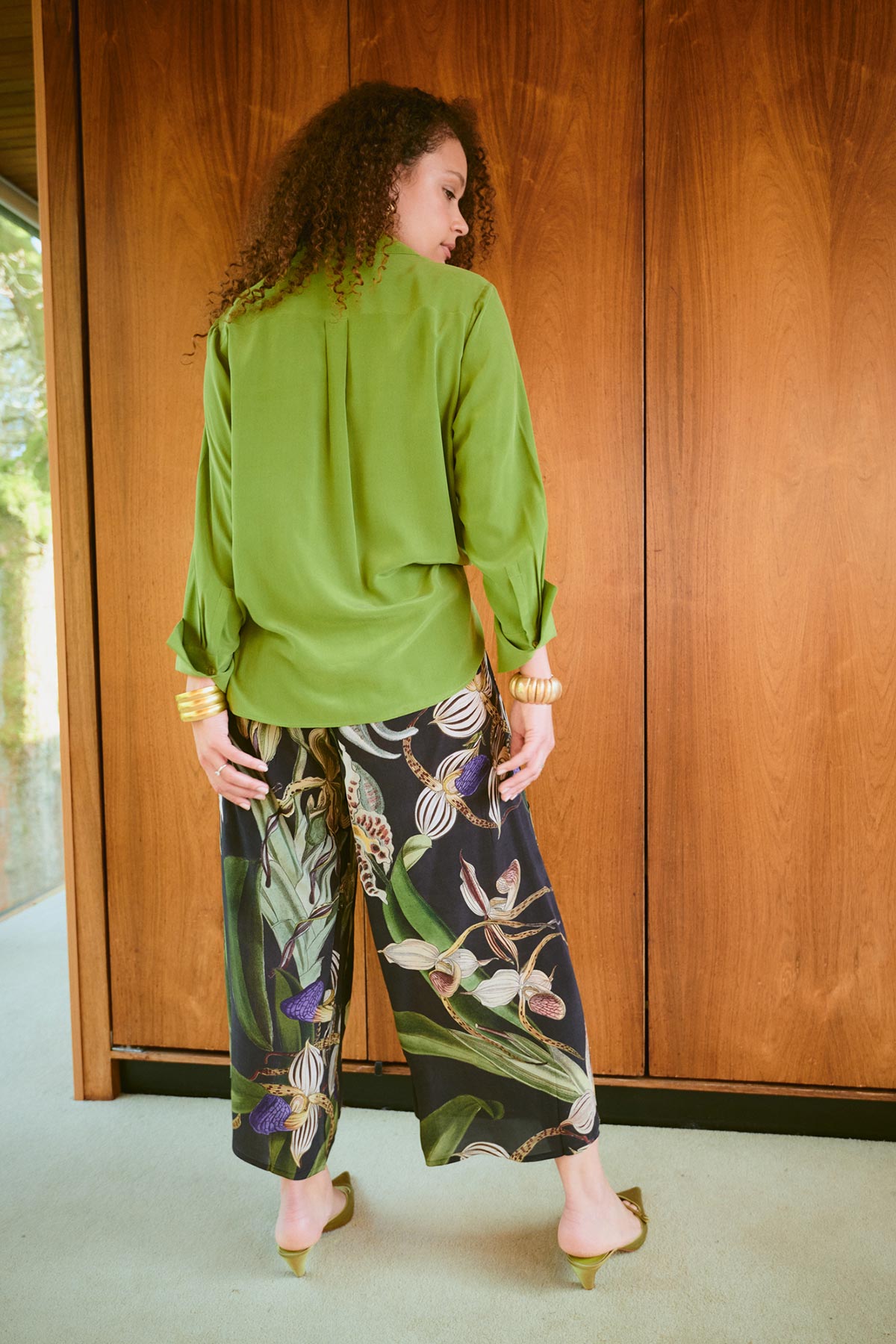 Back view of orchid black print palazzo pants by One Hundred Stars – available at Urban Wild