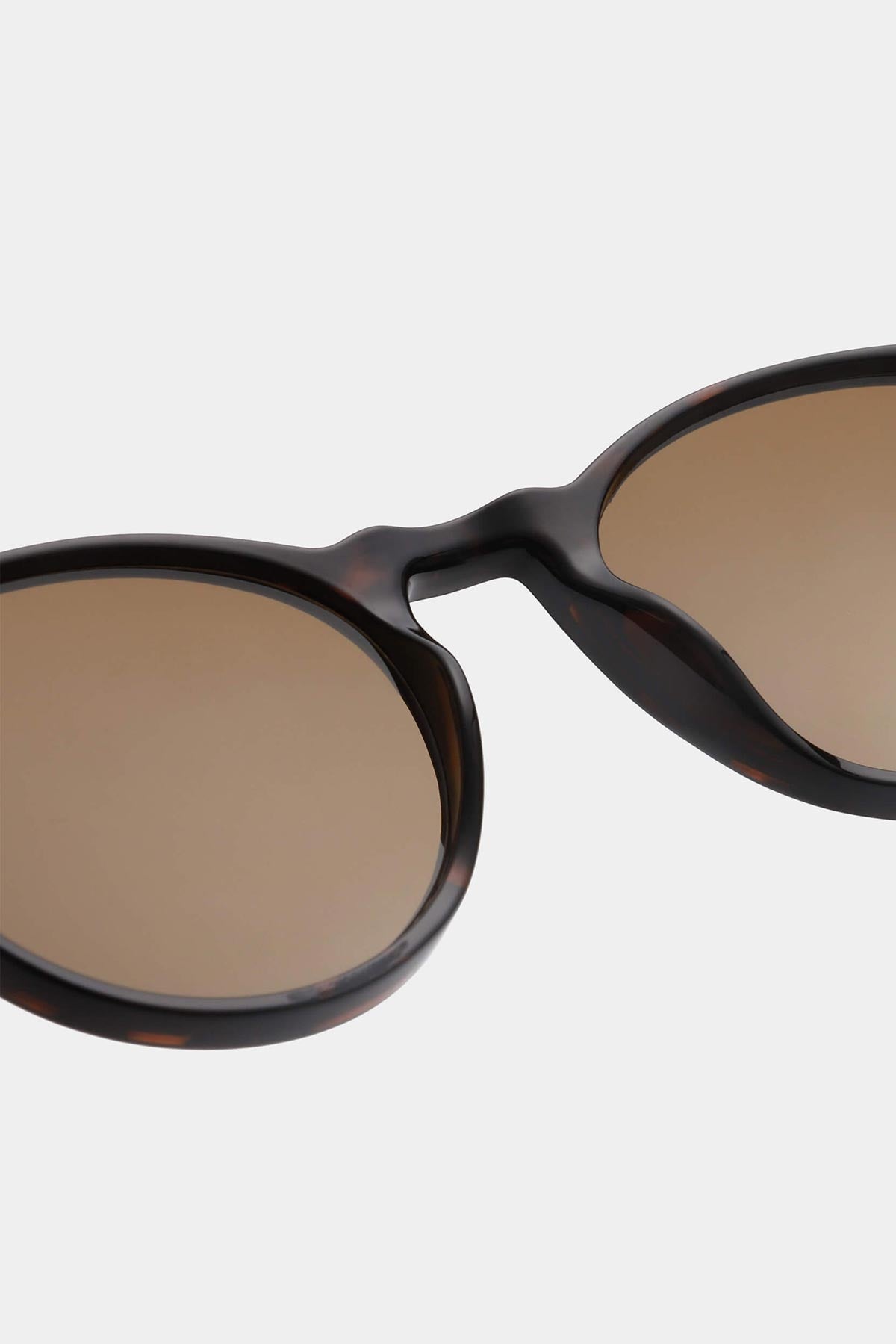 A Kjaerbede Marvin Sunglasses In Demi Tortoise
