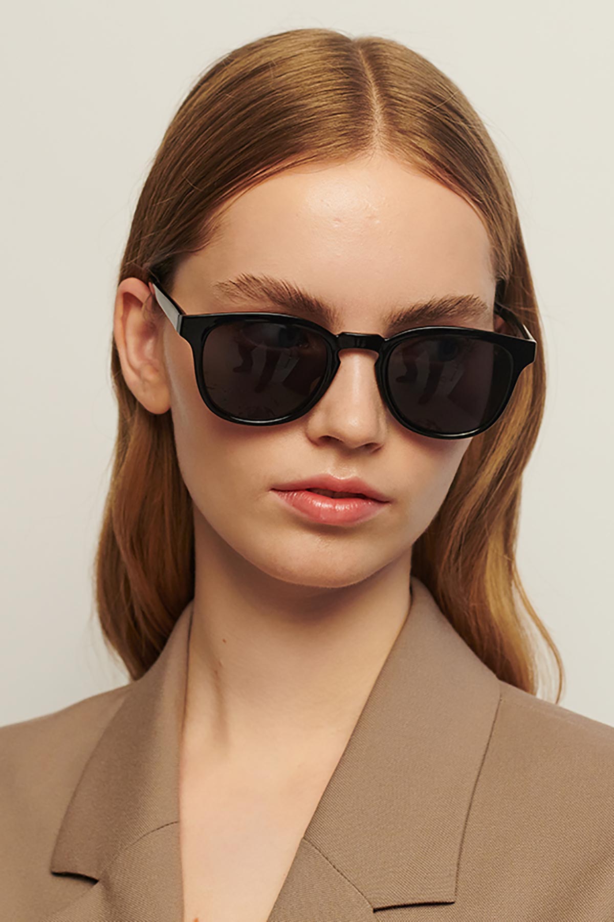 A Kjaerbede Bate Sunglasses In Black