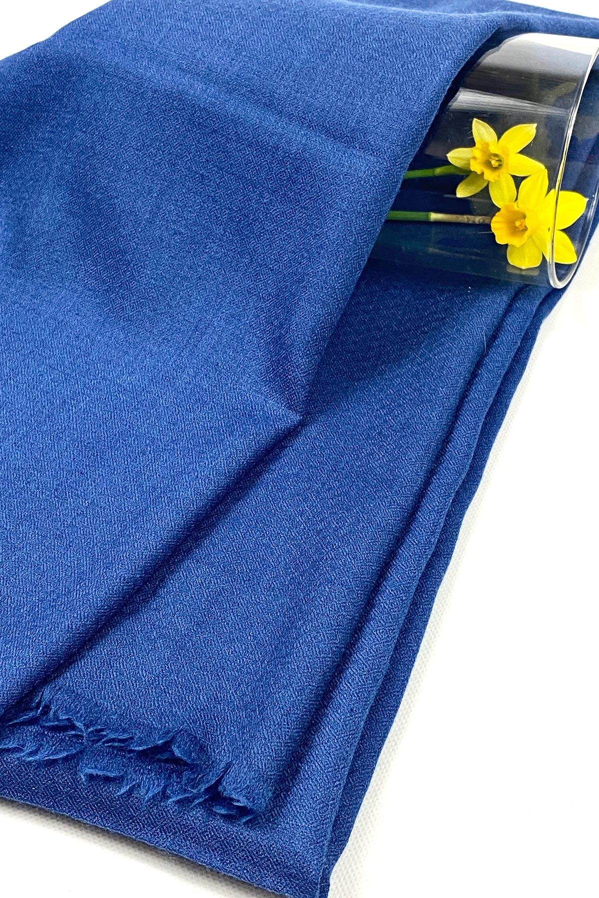 100% Cashmere Classic Scarf In Navy