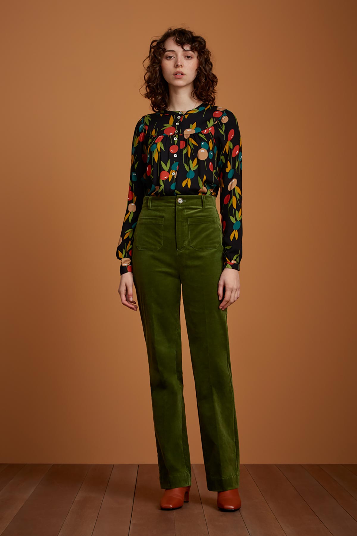 Wide Leg Corduroy Trousers with Pockets King Louie | Olive Green