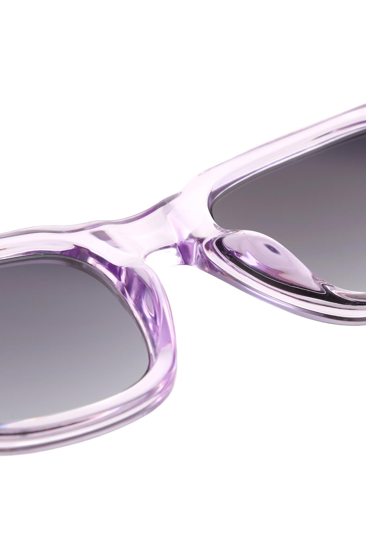 A Kjaerbede Halo Sunglasses In Lavender Transparent