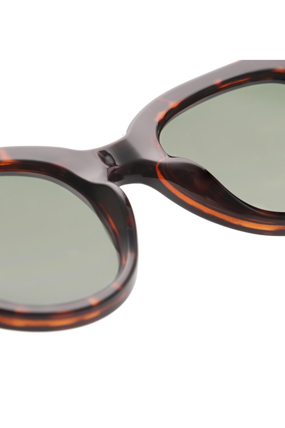 A Kjaerbede Lilly Sunglasses In Demi Tortoise