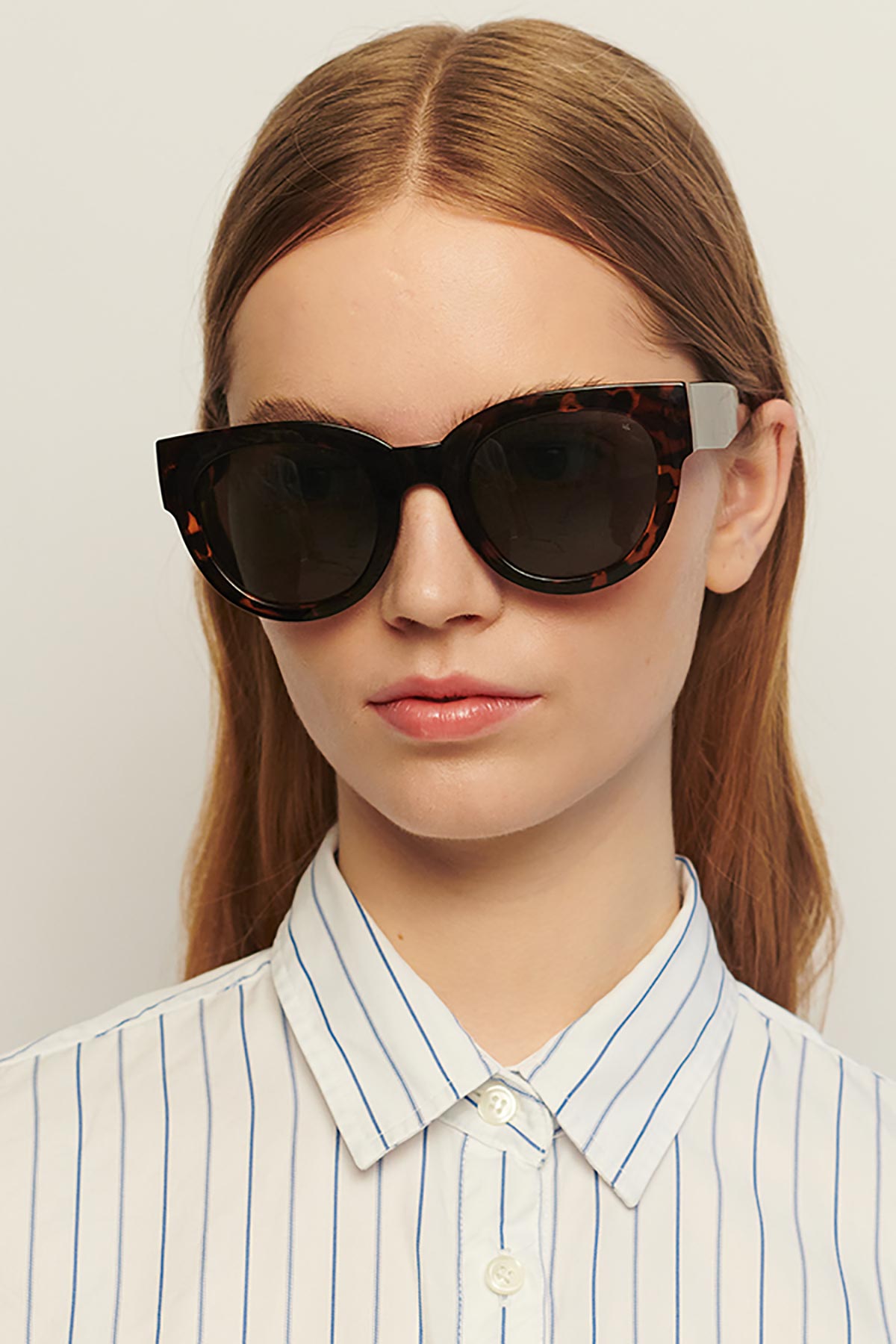 A Kjaerbede Lilly Sunglasses In Demi Tortoise