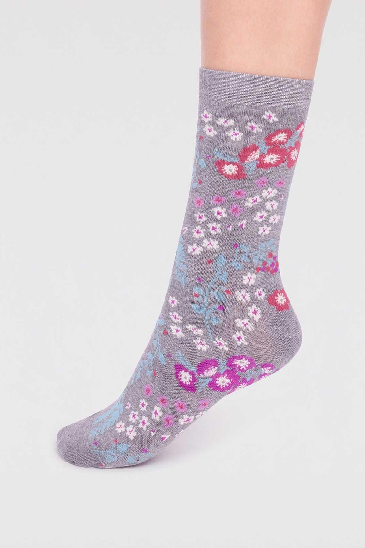Thought Maeve Bamboo Floral 4 Sock Gift Box In Multi