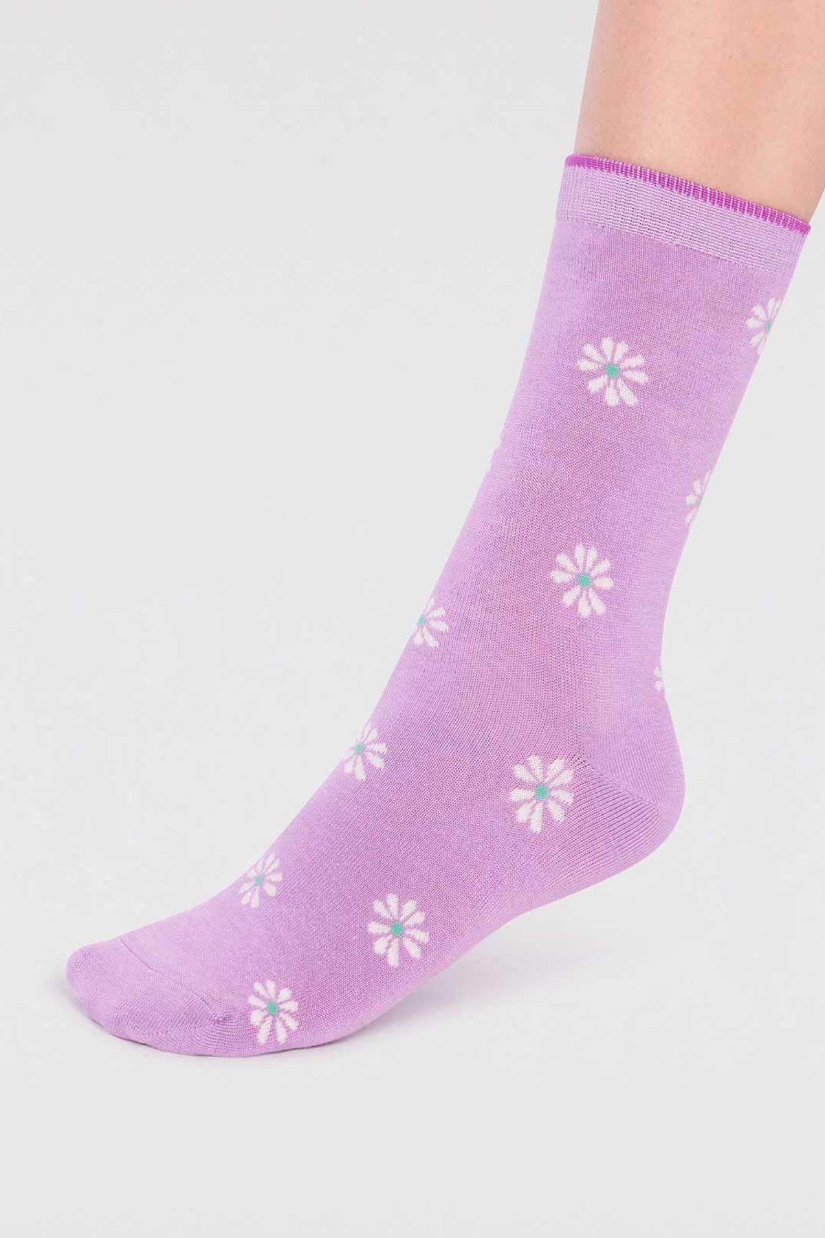 Thought Maeve Bamboo Floral 4 Sock Gift Box In Multi