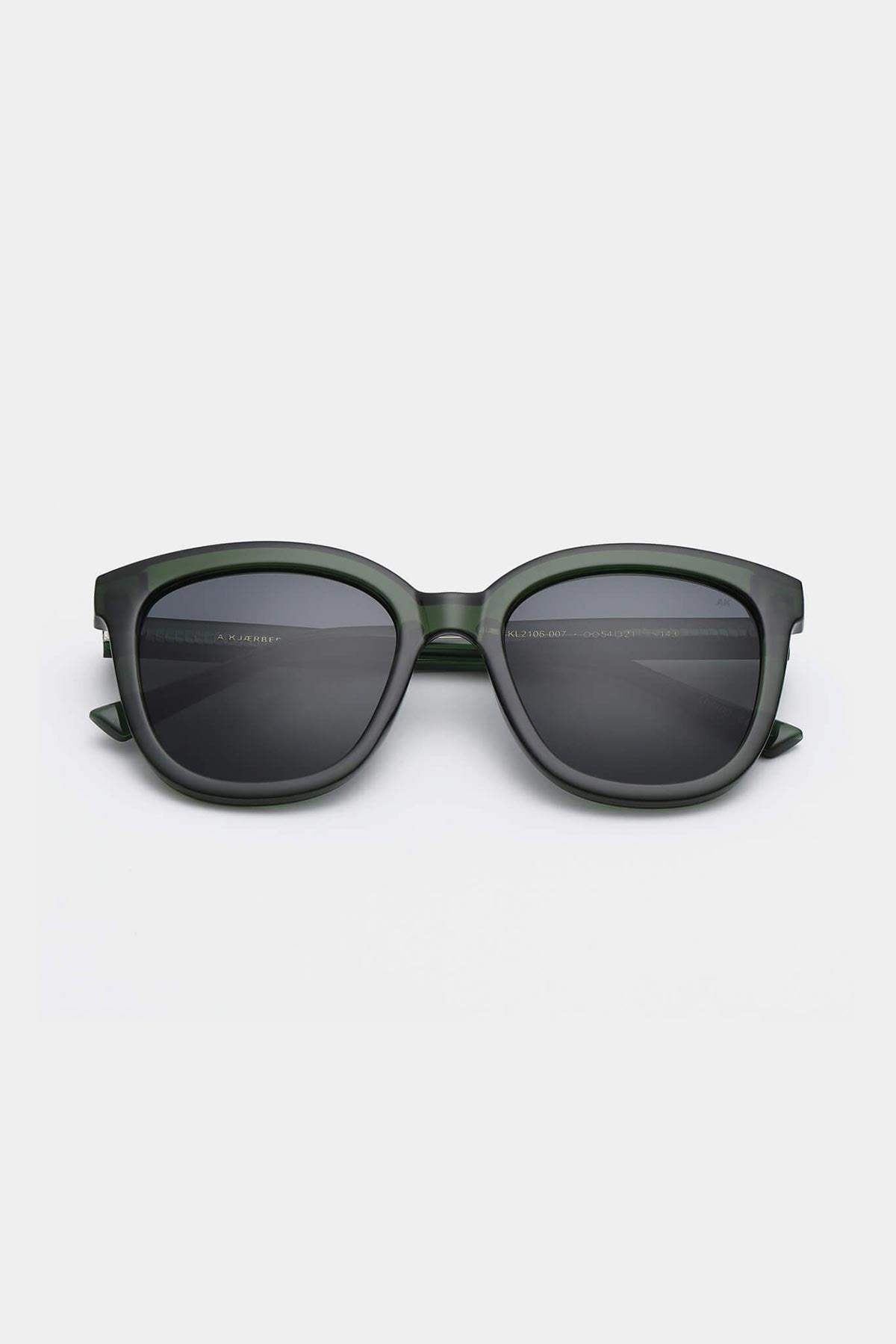 A Kjaerbede Billy Sunglasses Dark Green Transparent
