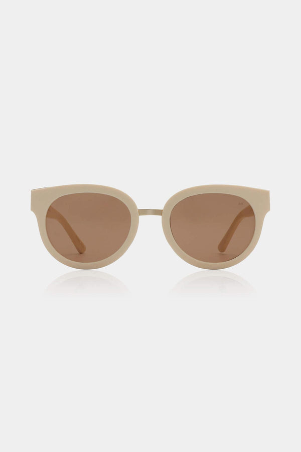 A Kjaerbede Jolie Sunglasses In Cream