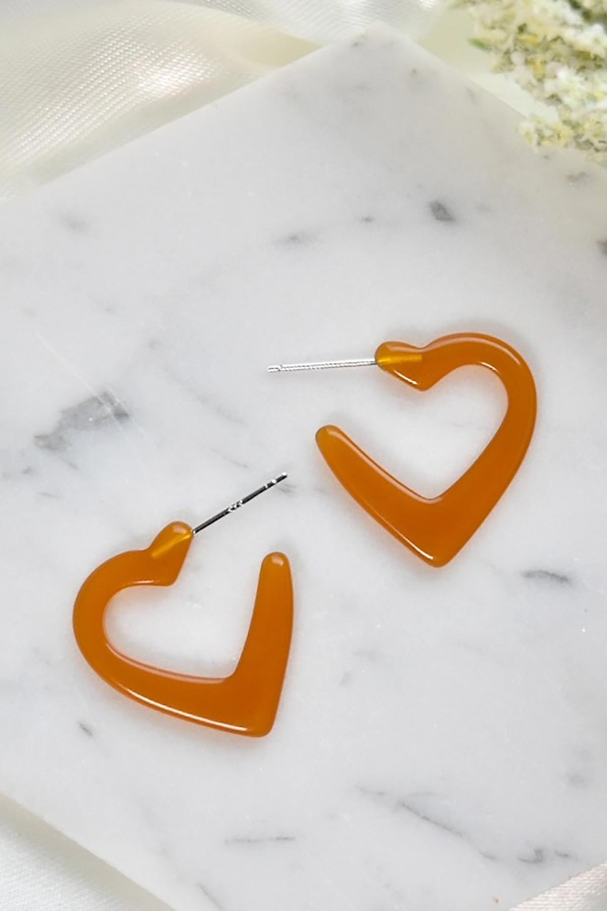 Fenna And Few Amber Mini Heart Hoops