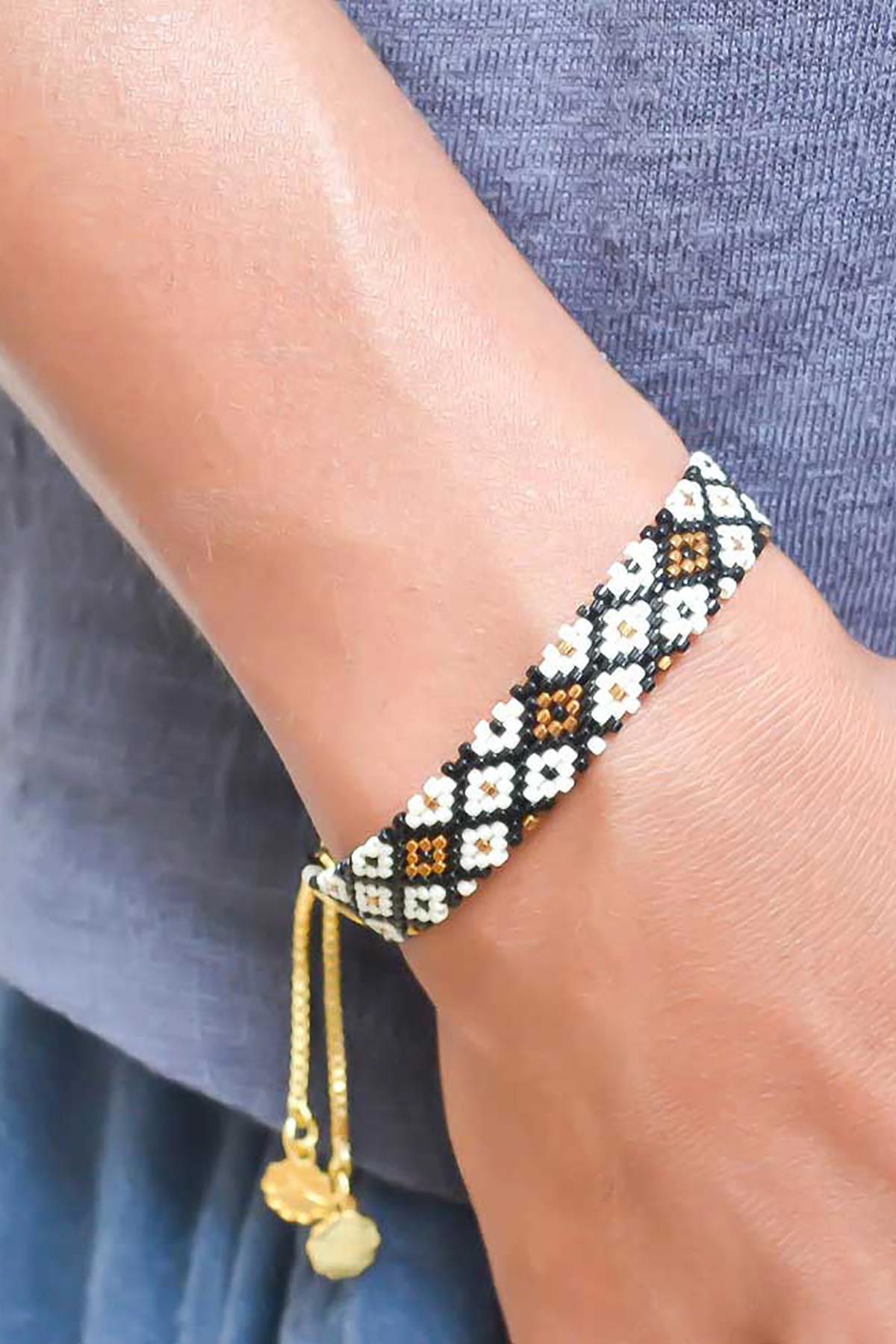 Azuni London Tiponi Narrow Woven Bead Bracelet Lynx