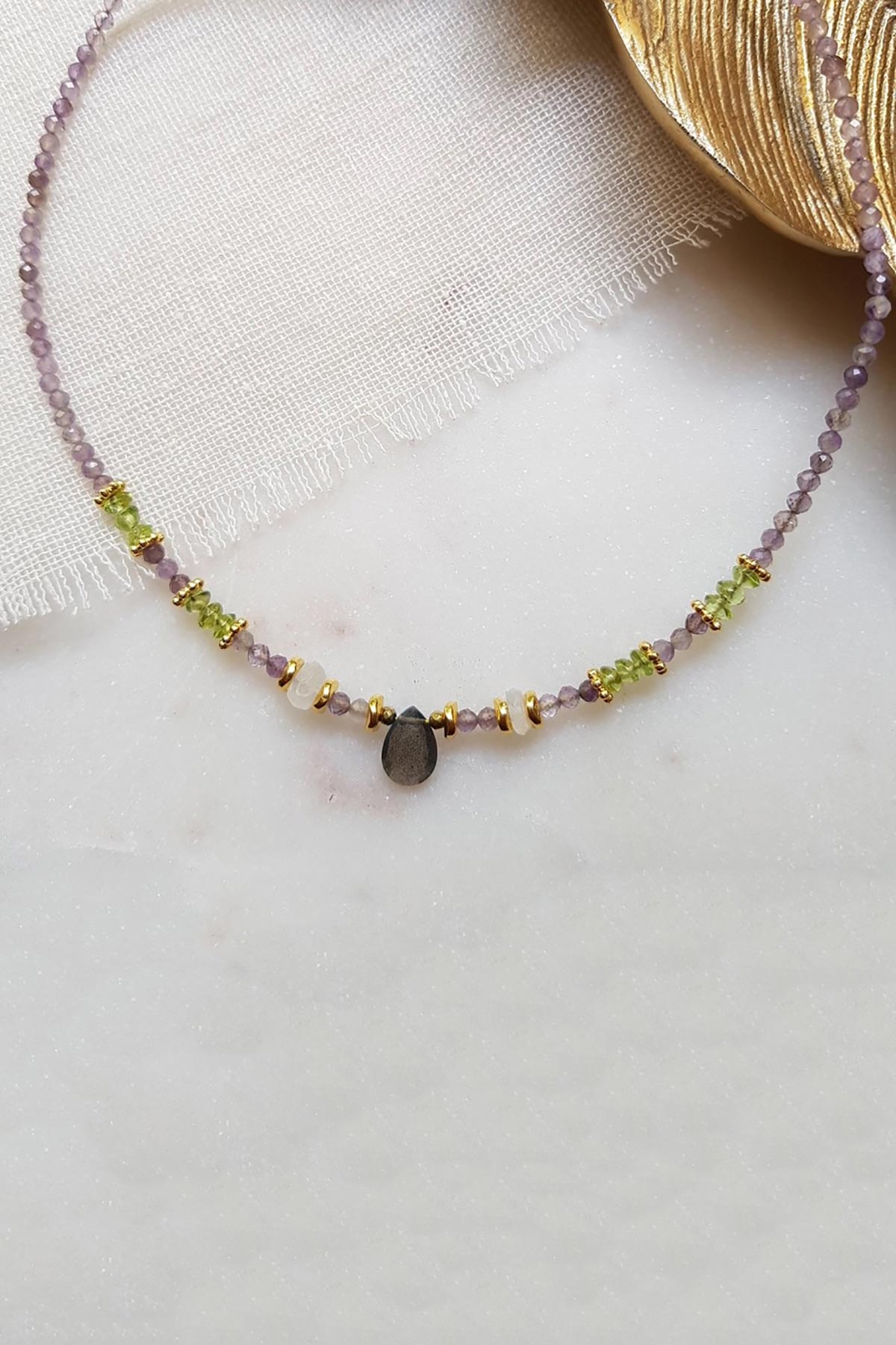 Ginandger Elyna Labradorite Amethyst Necklace