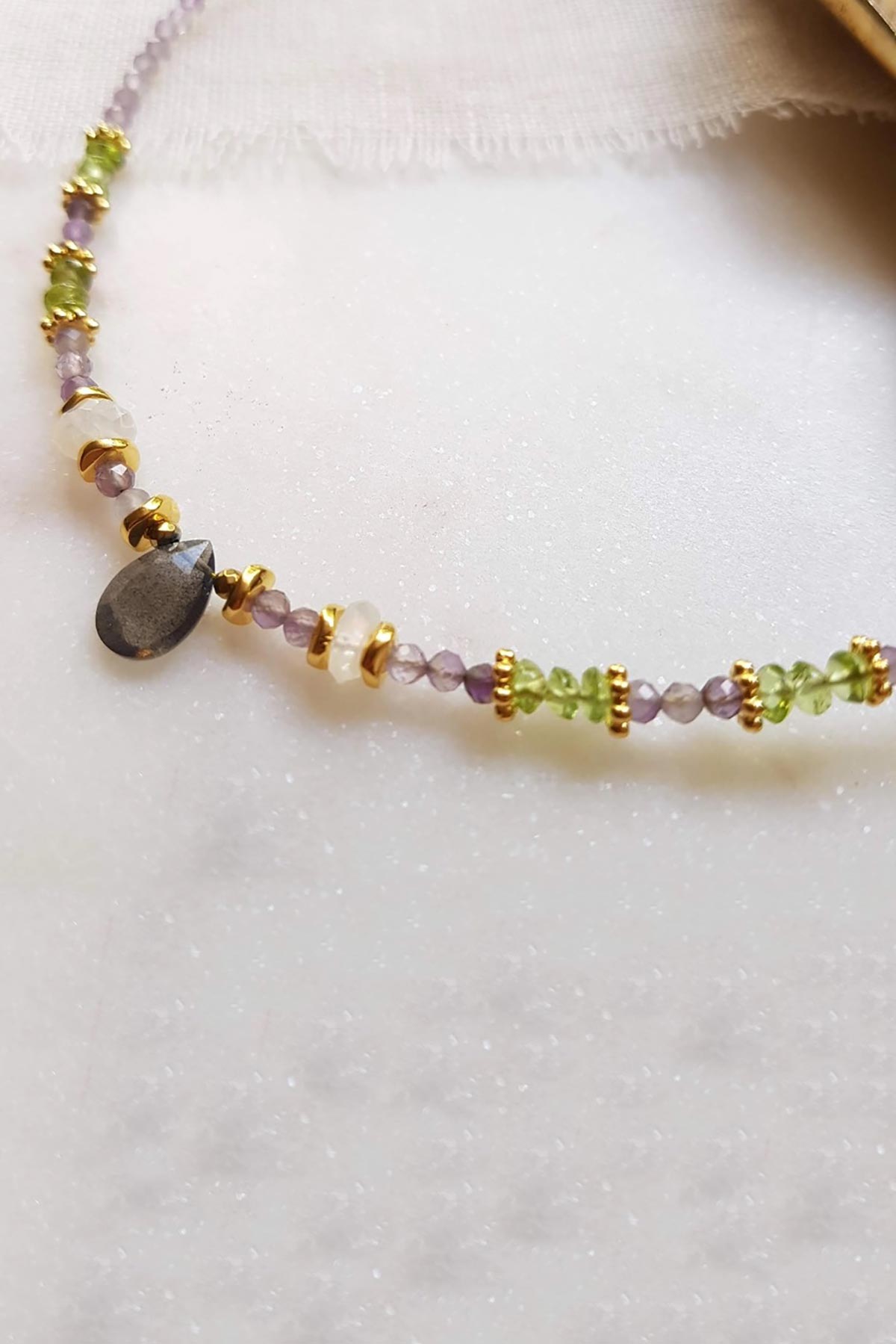 Ginandger Elyna Labradorite Amethyst Necklace