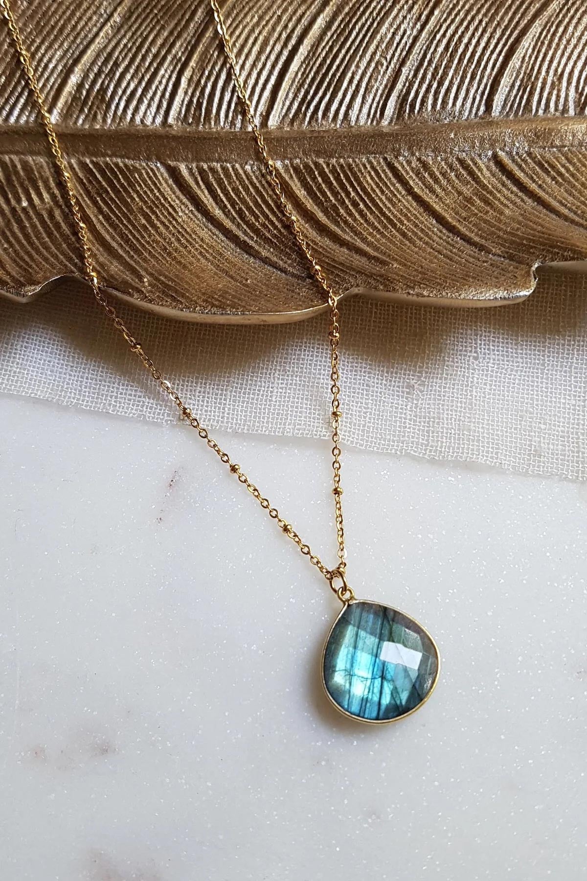 Ginandger Justine Necklace | Labradorite