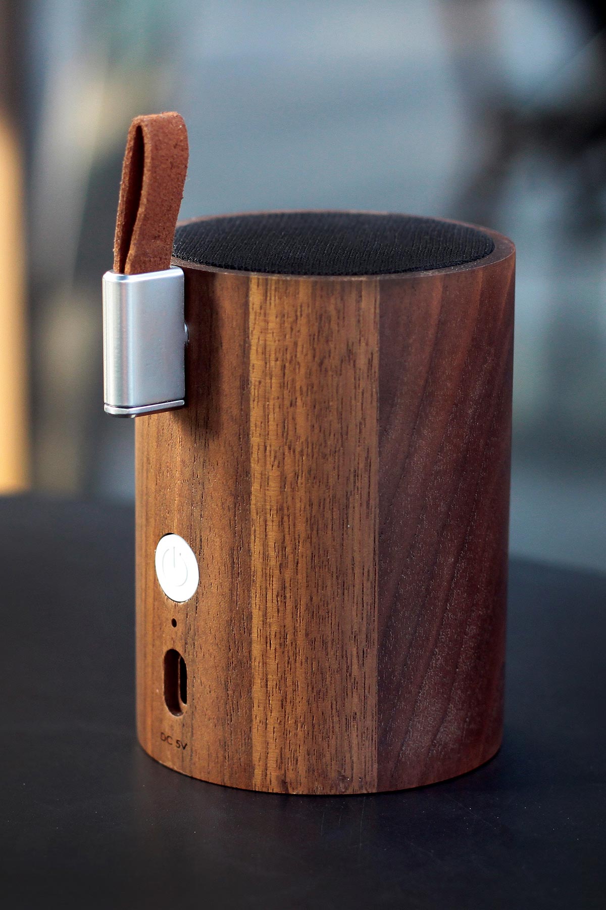 Gingko Design Drum Light Bluetooth Speaker | Natural Walnut Wood