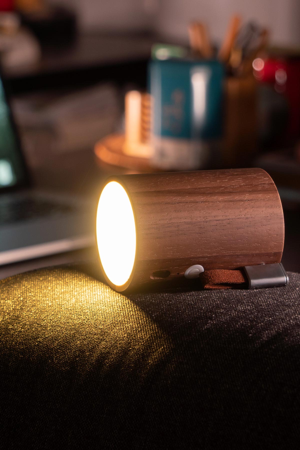 Gingko Design Drum Light Bluetooth Speaker | Natural Walnut Wood