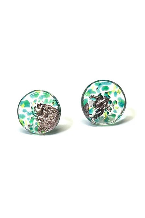 Helen Chalmers Glass And Palladium Midi Mottled Stud Earrings In Seagrass