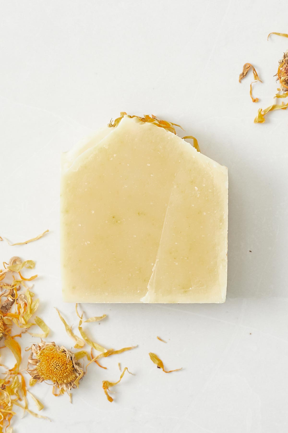 Auraque Handcrafted Frankincense Calendula Kaolin Clay Soap Bar
