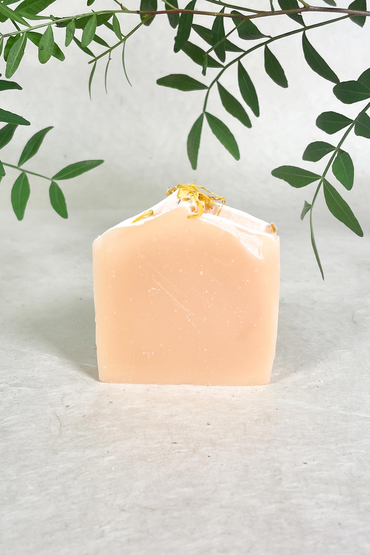 Auraque Handcrafted Frankincense Calendula Kaolin Clay Soap Bar