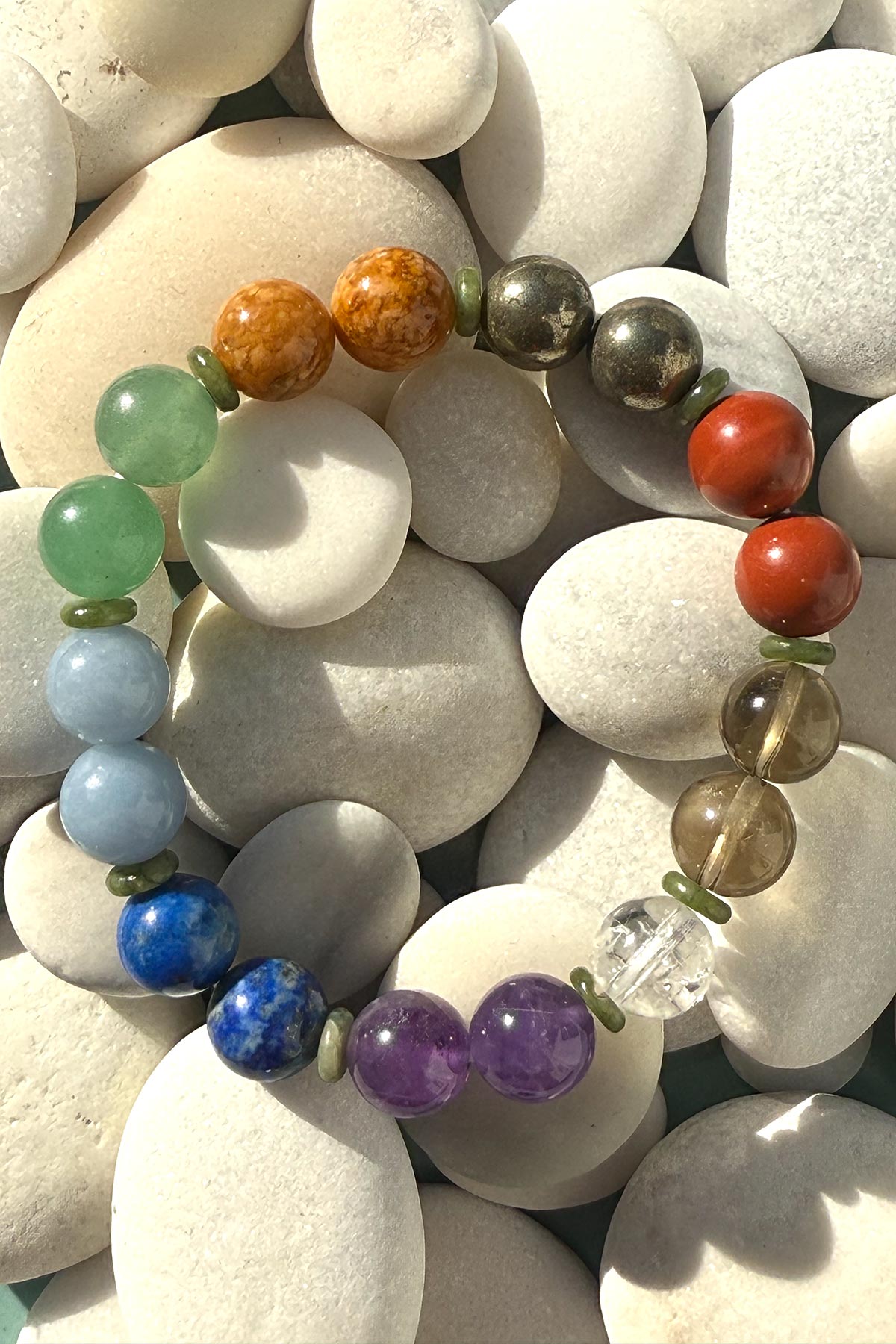 Inti Chakra Bracelet In Amethyst & Lapis Lazuli & Angelite & Green Aventurine & Honey Quartz & Pyrite & Red Jasper & Crystal Quartz 