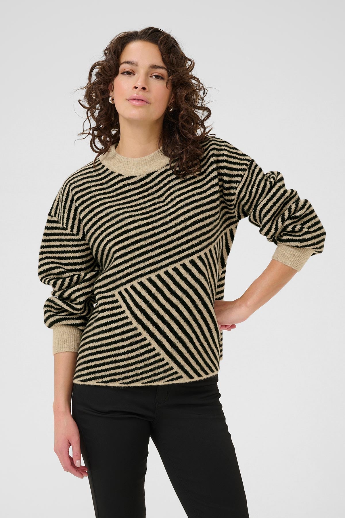 Kaffe KAverana Knit Pullover In Feather Gray Melange