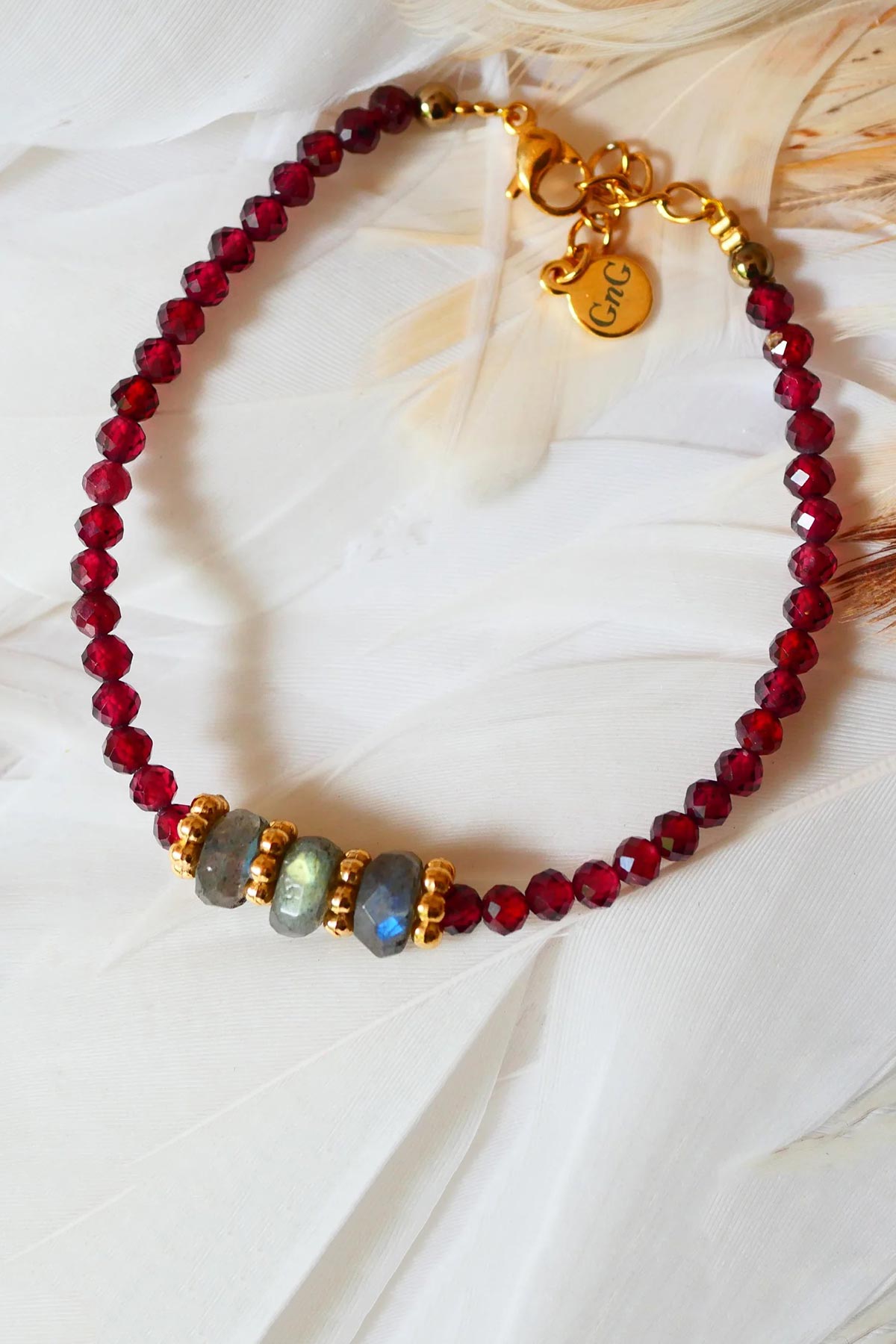 Ginandger Kamala Bracelet Garnet