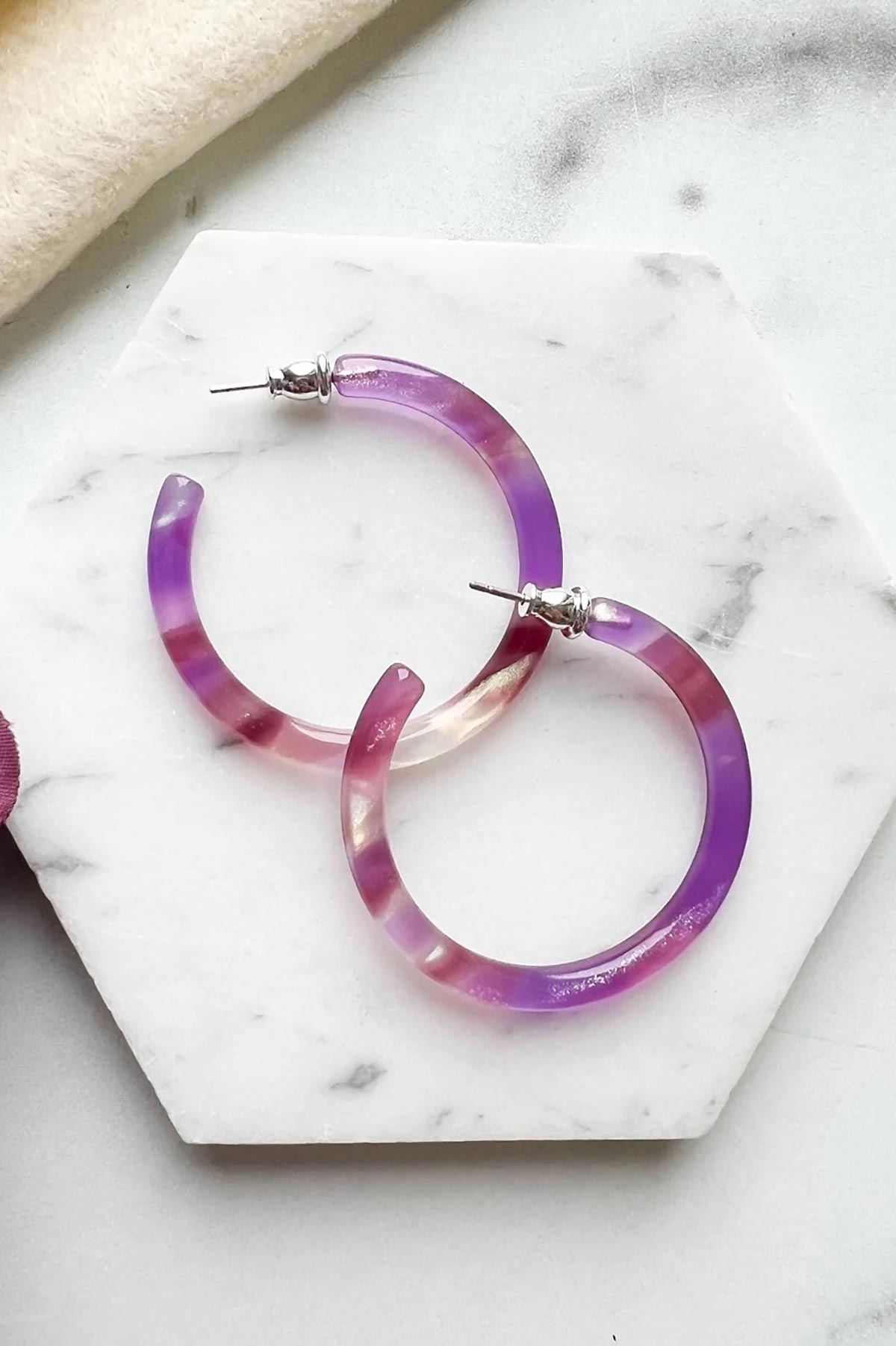 FennaAndFei Large Round Hoop Earrings In Twilight