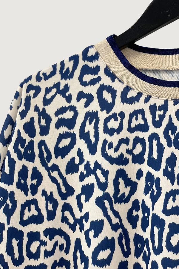 Mia Strada Leopard Print Sweatshirt In Navy Blue
