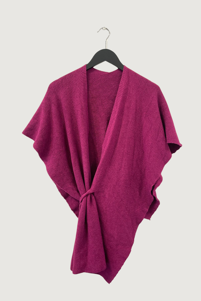 Mia Strada Super-soft Knitted Cape Shawl In Berry Red