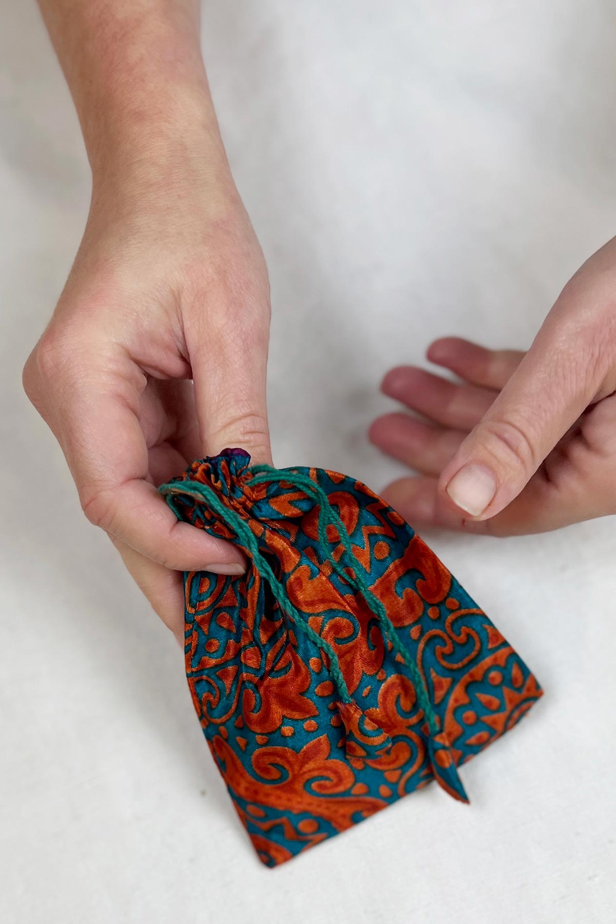 Auraque Nirmala Recycled Sari Fabric Refillable Lavender Bag