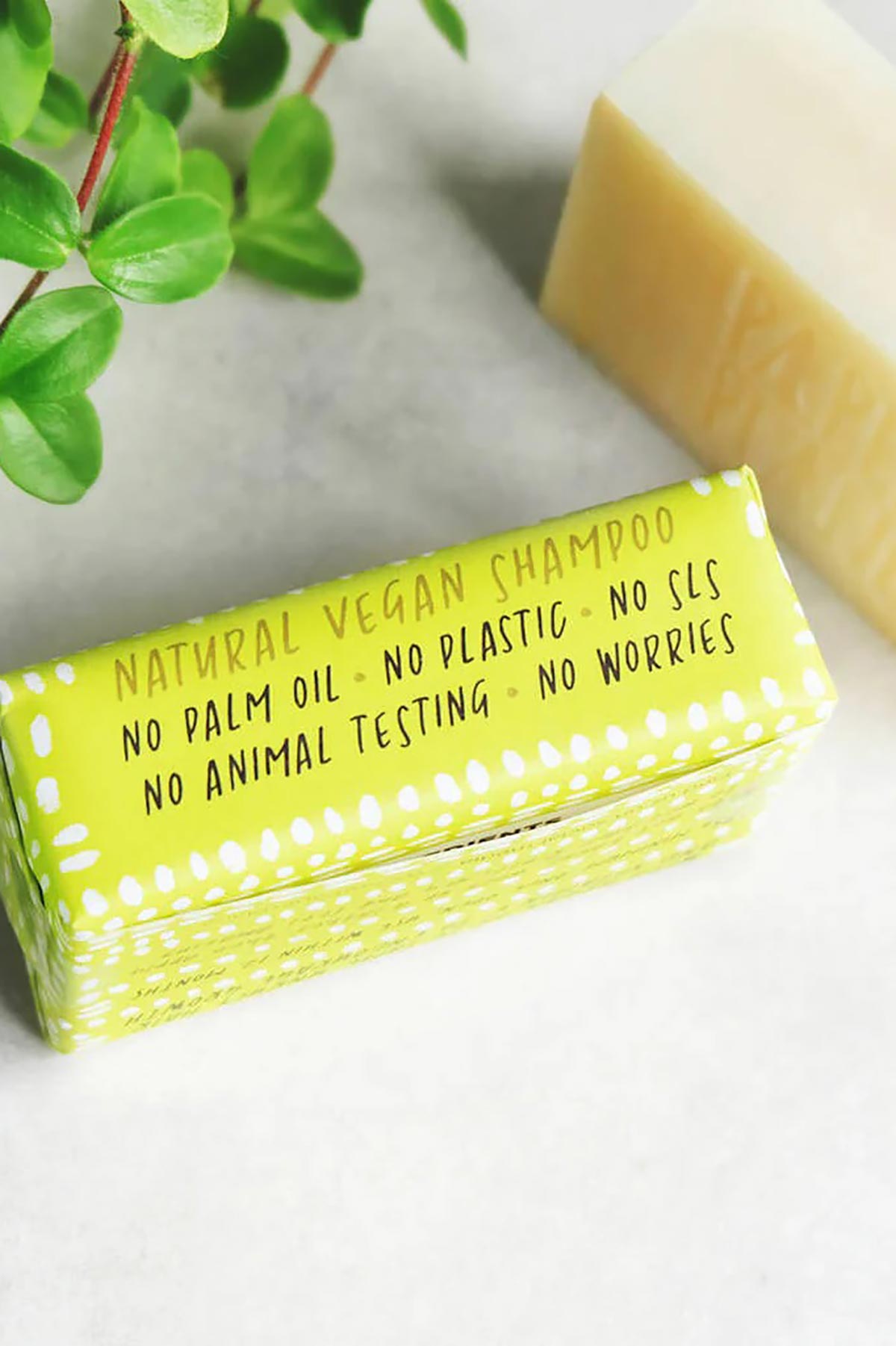 Paper Plane Peppermint And Eucalyptus 100% Natural Vegan Plastic-Free Solid Shampoo