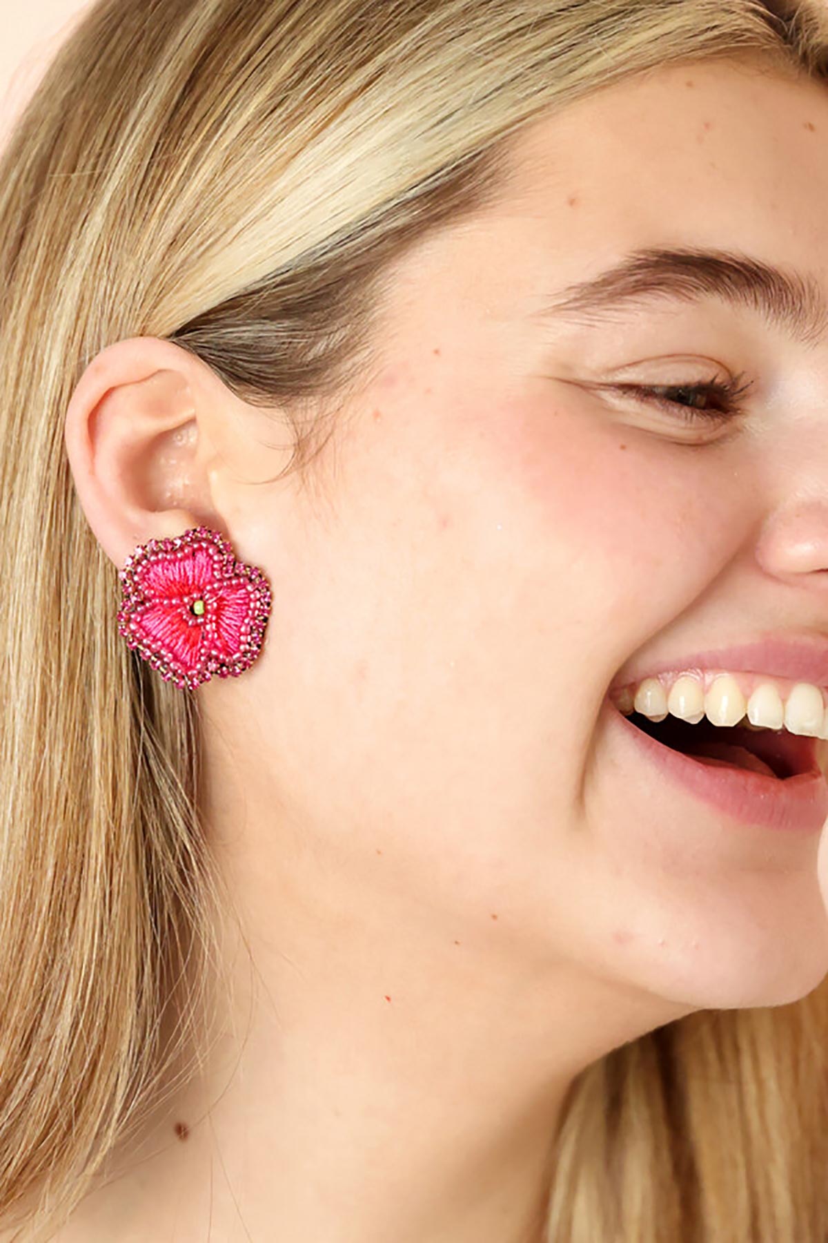 My Doris Pink Pansy Stud Earring