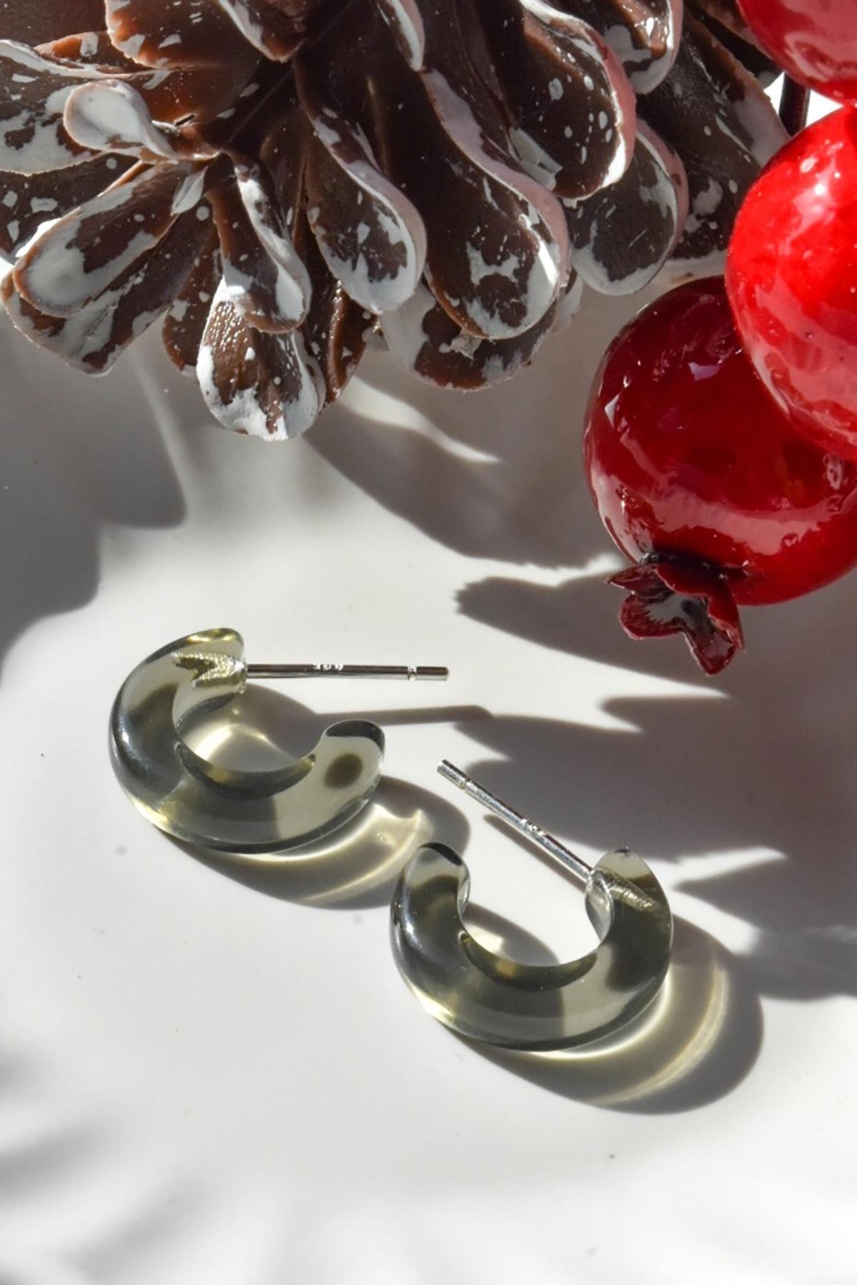 Fenna And Fei Rain Huggie Mini Hoop Earrings