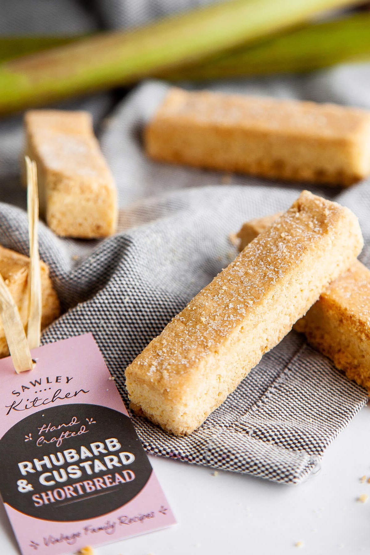 Sawley Kitchen Rhubarb & Custard Shortbread