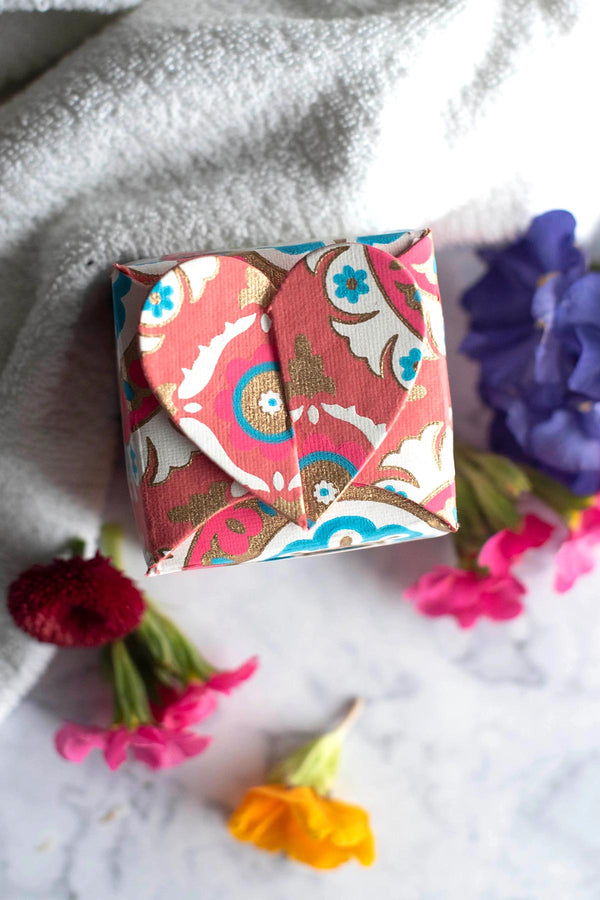 The India Shop Rose Garden Bath Bomb