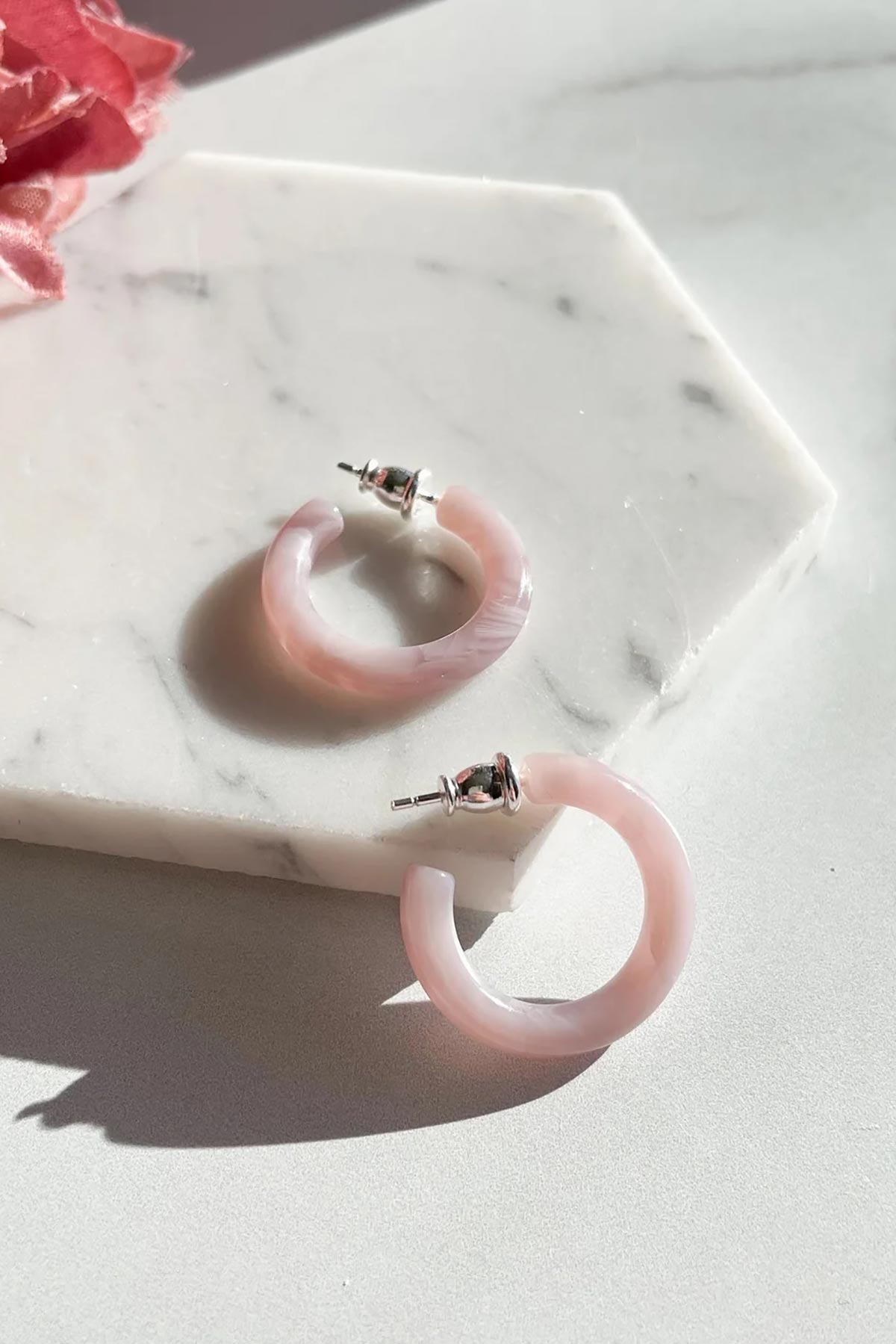 FennaAndFei Small Hoop Earrings In Heather