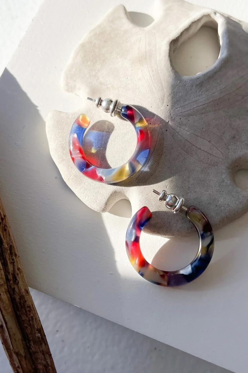 FennaAndFei Small Hoop Earrings In Stained Glass