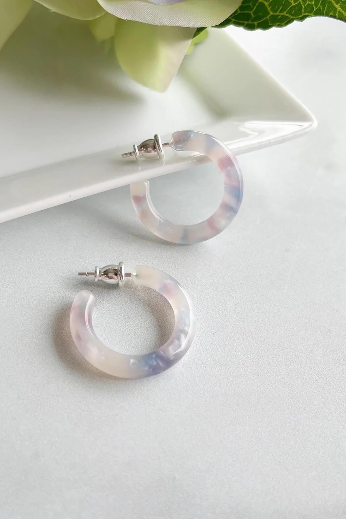 FennaAndFei Small Hoop Earrings In Unicorn