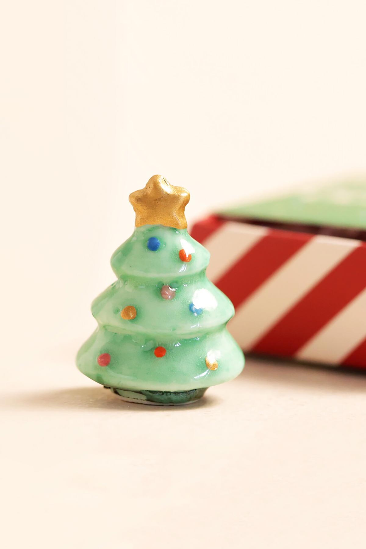 Lisa Angel Tiny Matchbox Ceramic Christmas Tree Token