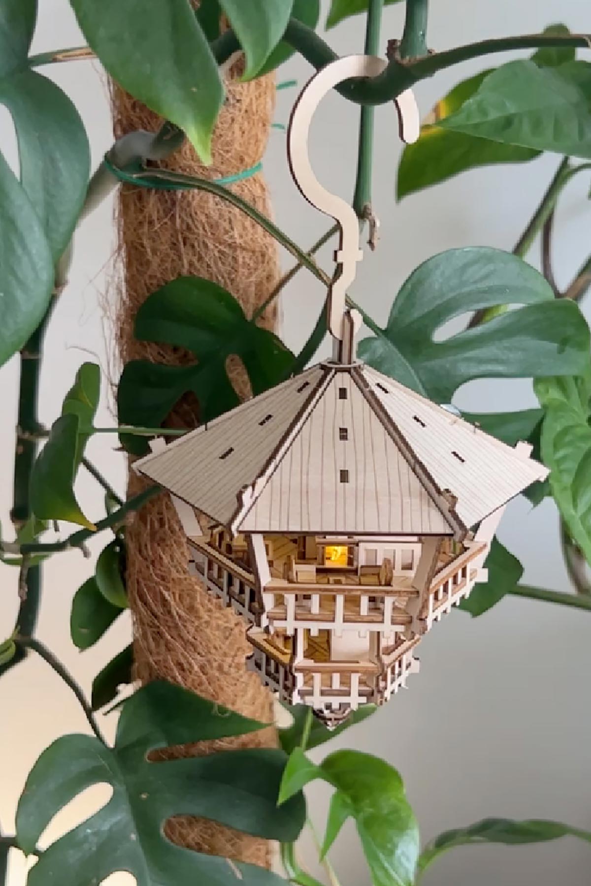 Tiny Treehouses Treetop Hideaway 3D Wooden Puzzle