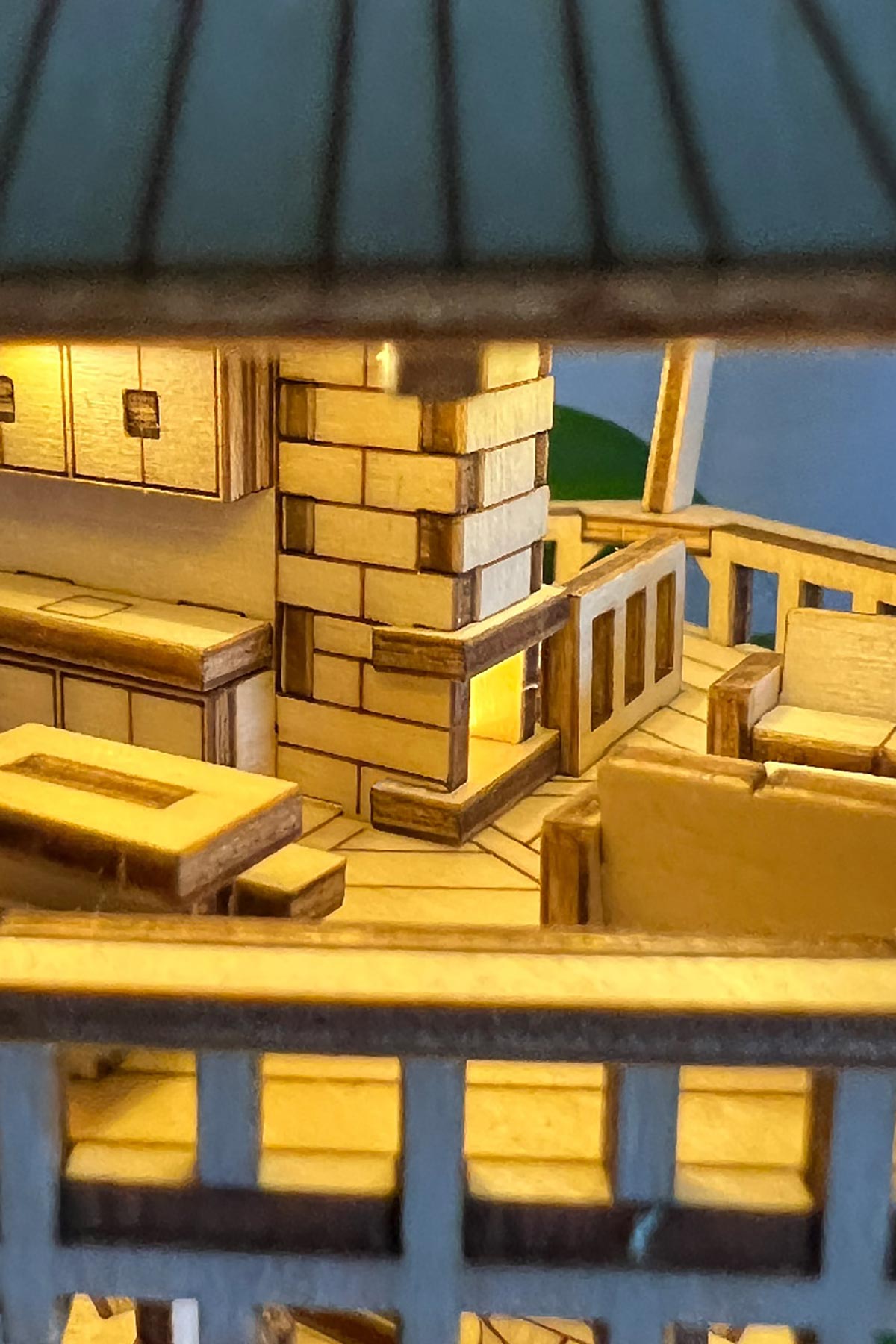 Tiny Treehouses Treetop Hideaway 3D Wooden Puzzle