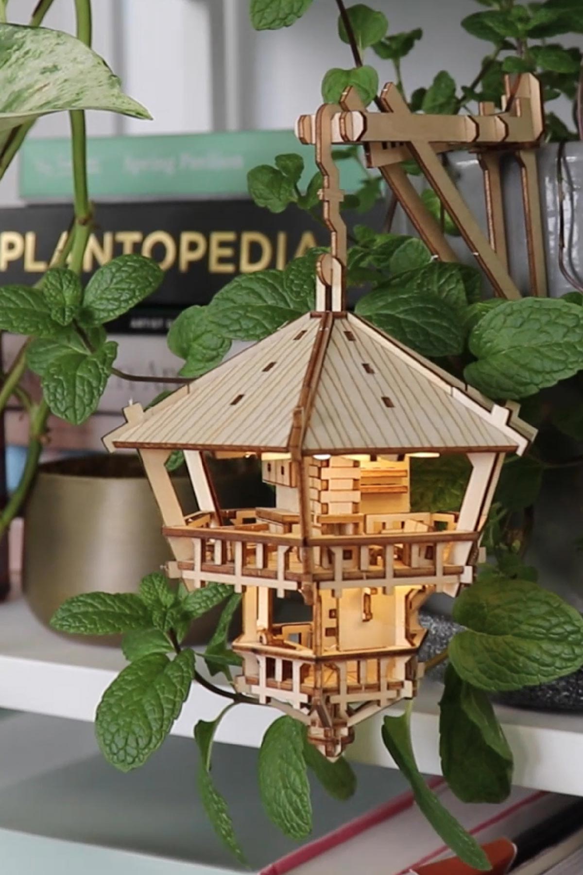 Tiny Treehouses Treetop Hideaway 3D Wooden Puzzle