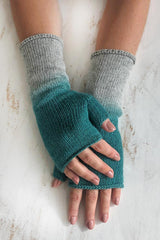 Aura Que Chaya Dipdye Ombre Wristwarmer Fingerless Gloves