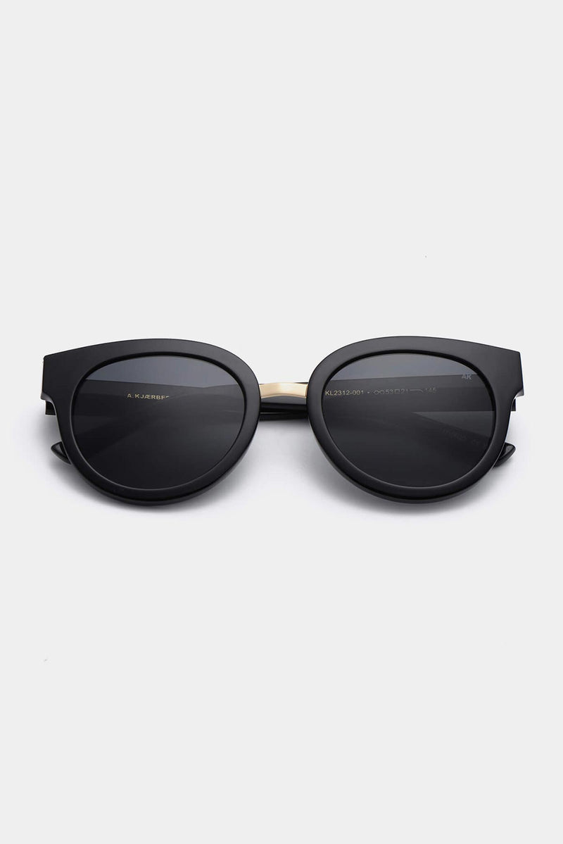 A Kjaerbede Jolie Sunglasses In Black